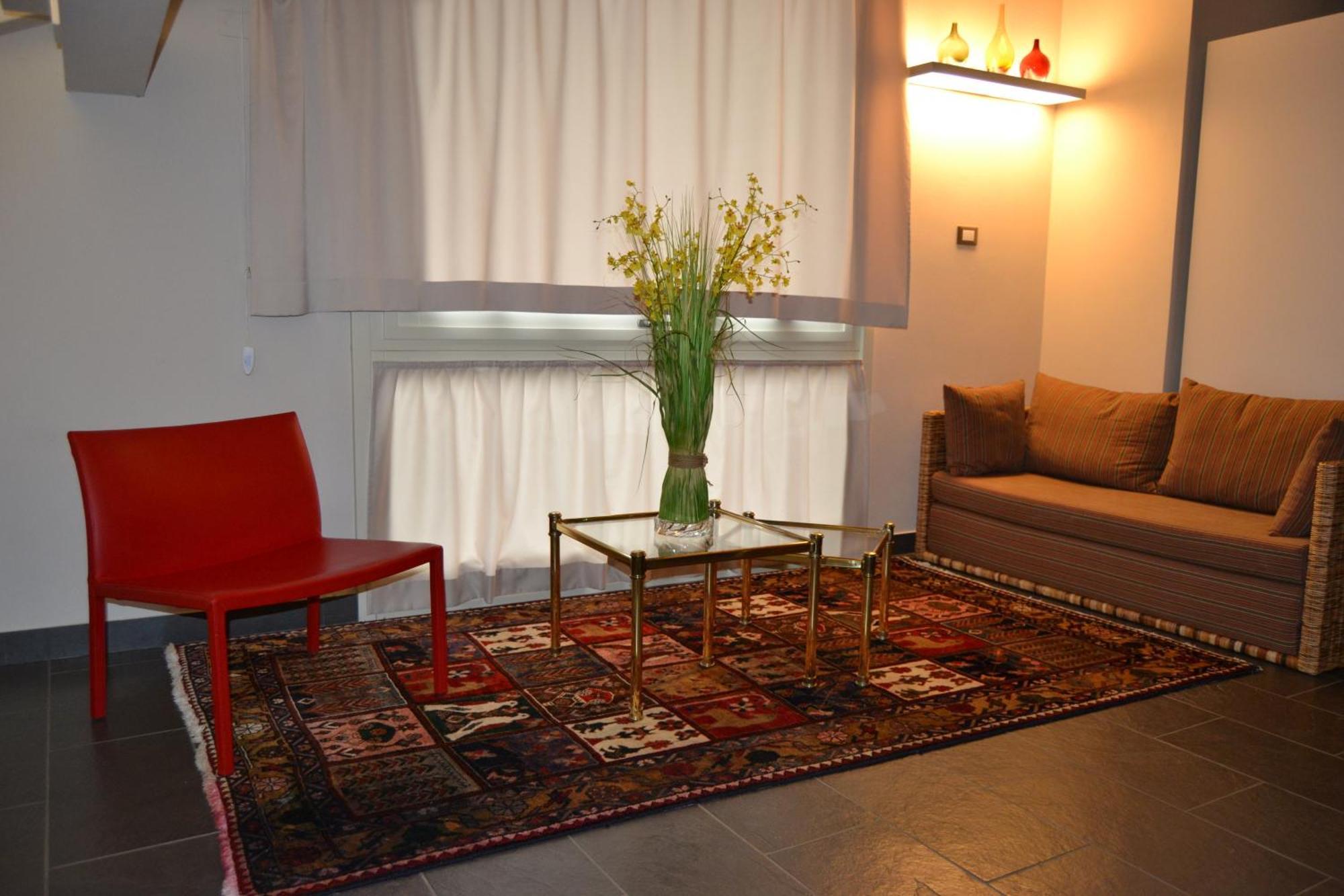 Relais Borgo Del Gallo Acqui Terme Rum bild
